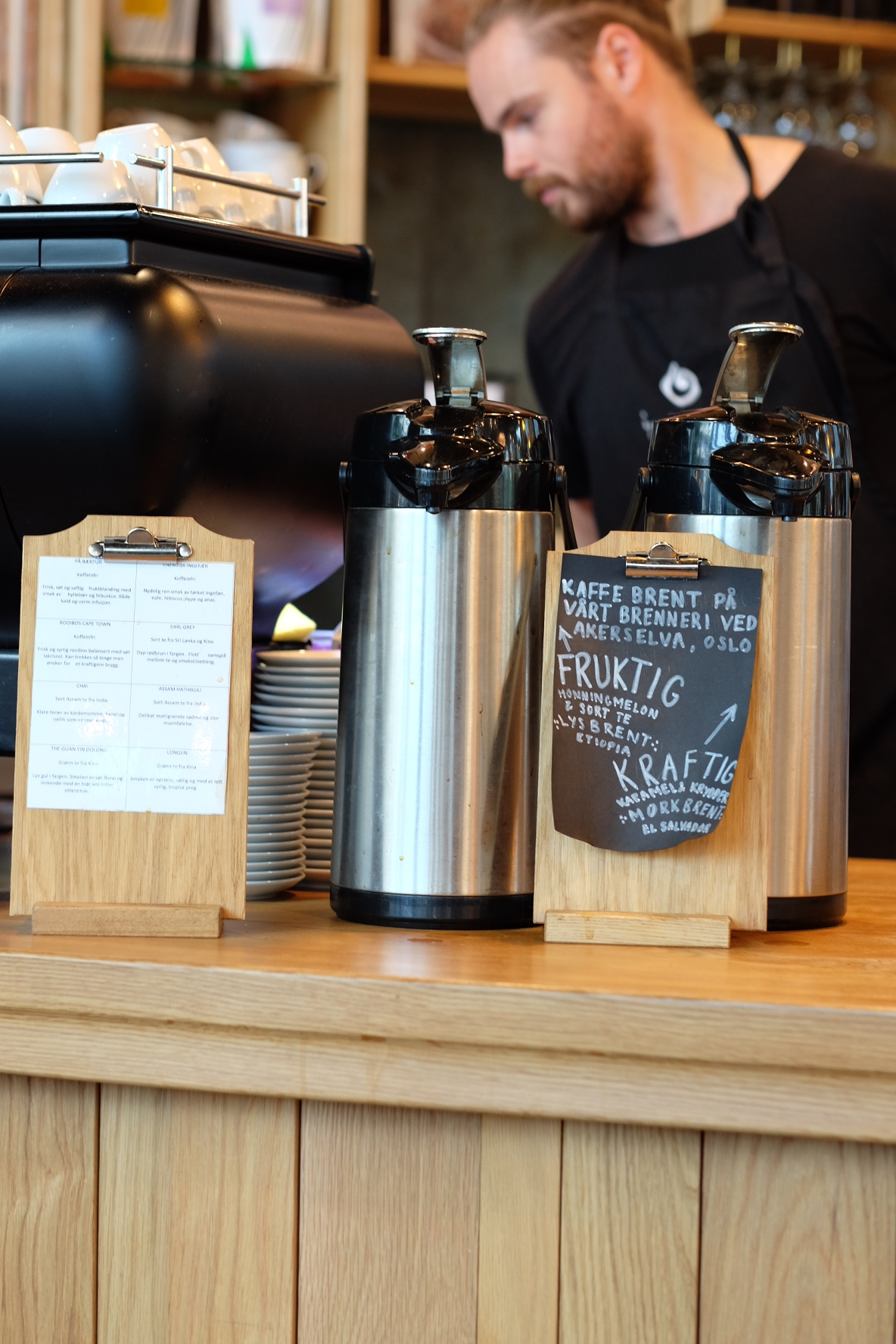 &Aring;pent Kaffebrenneri