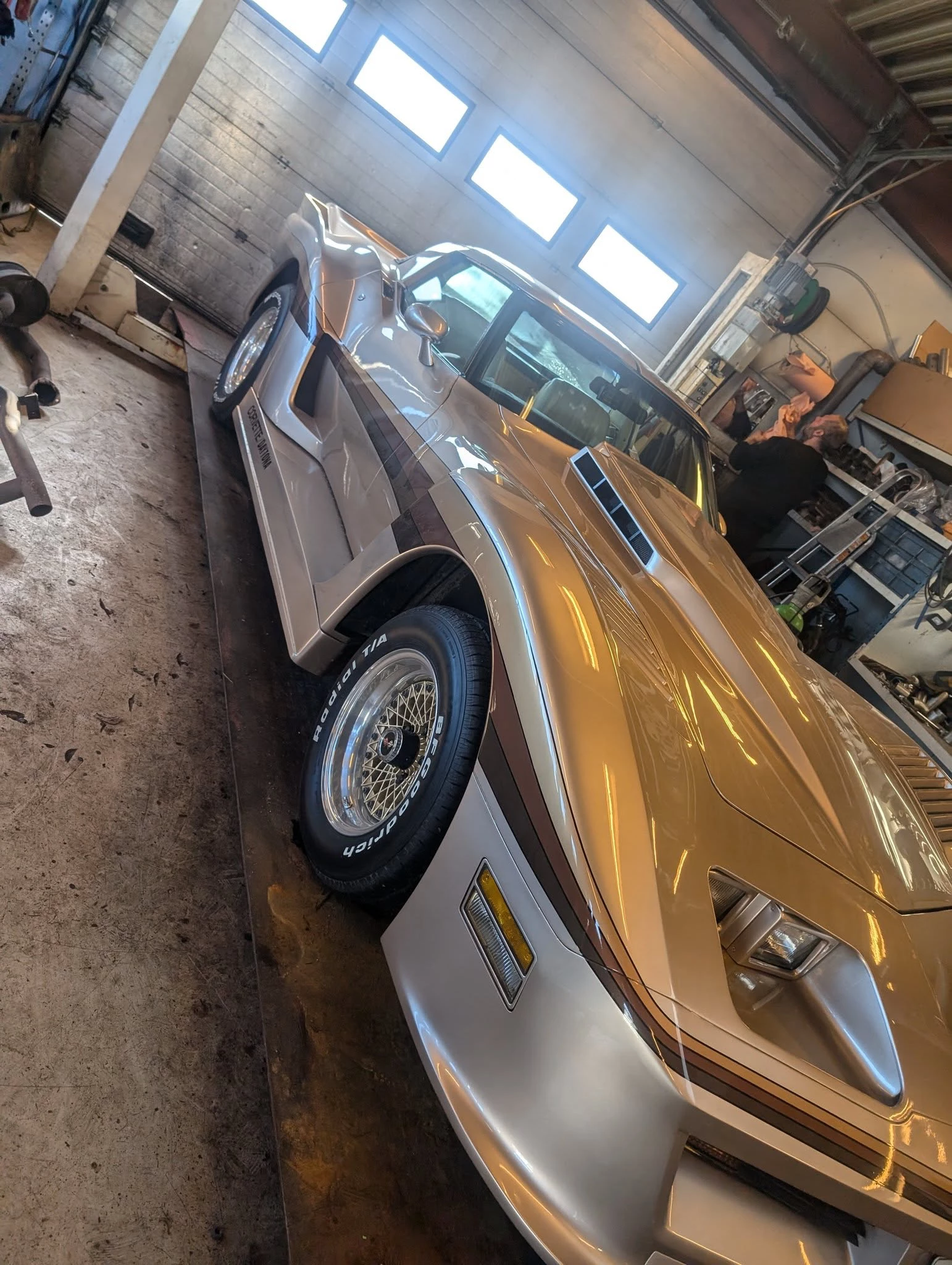 Kundebil hos Eksosanlegg AS